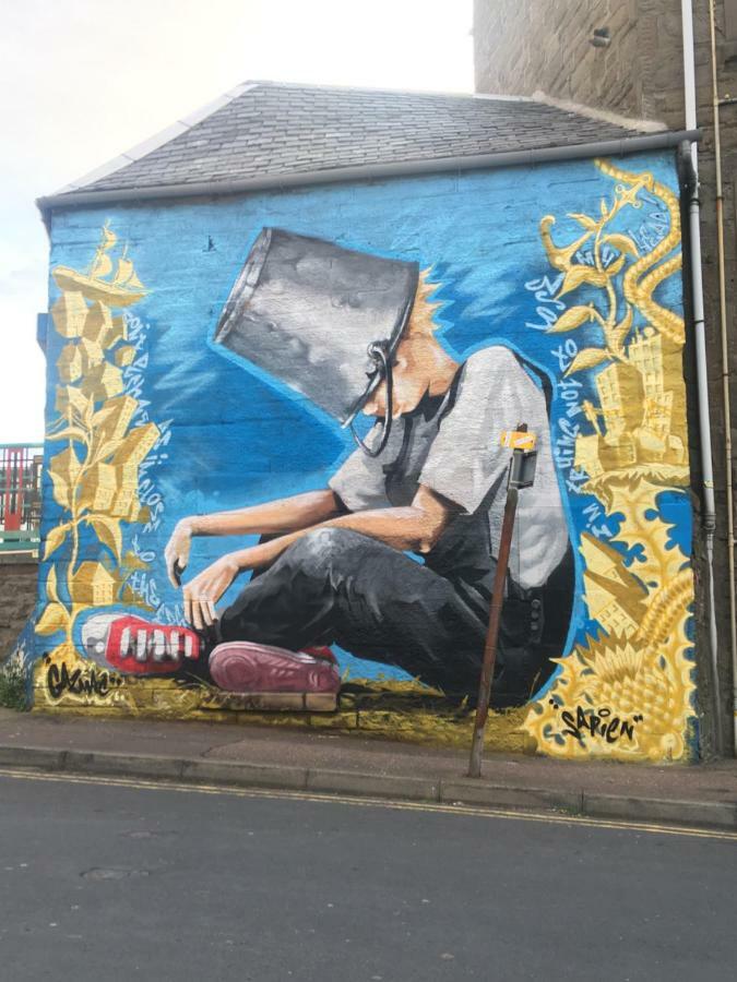 Bank Street Gallery Kirriemuir Exteriör bild
